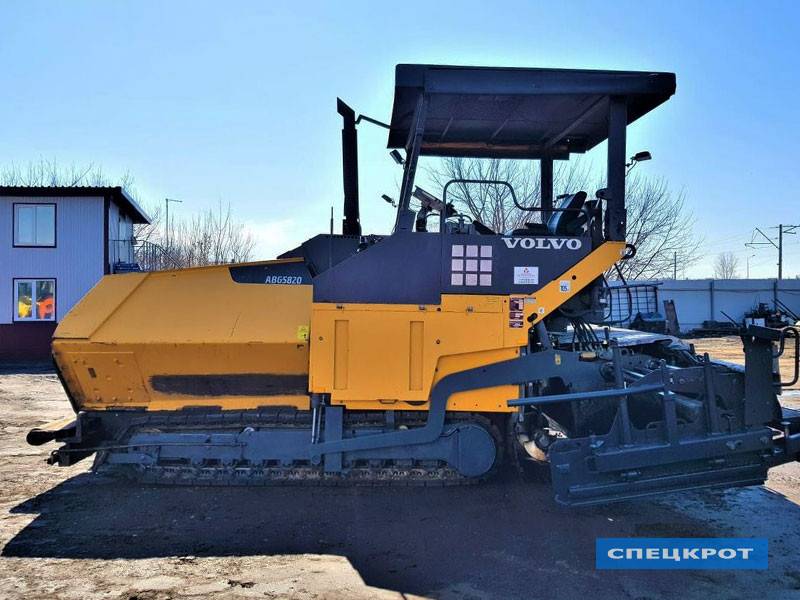 Фото Аренда асфальтоукладчика Volvo ABG 5820