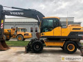Фото Аренда колесного экскаватора Volvo EW205D